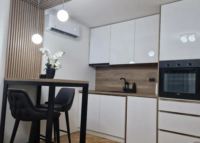 아파트 Stan Na Dan Jelica Stanivukovic